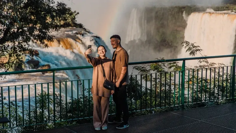 Amanhecer nas Cataratas